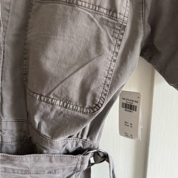 Abercrombie Gray Utility Style Wrap Dress Size Medium Long New with Tags - Picture 3 of 4